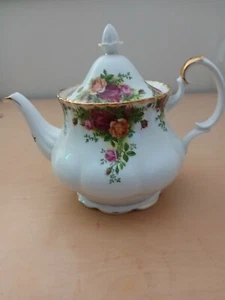 Tetera Royal Albert Old Country Roses con adornos dorados 6 tazas porcelana de hueso - Imagen 1 de 8
