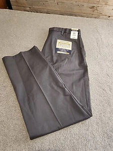 NWT Haggar Men's Premium Khaki Classic Fit Flat Front Sz 40x34 flex Waistband 3" - Picture 1 of 15