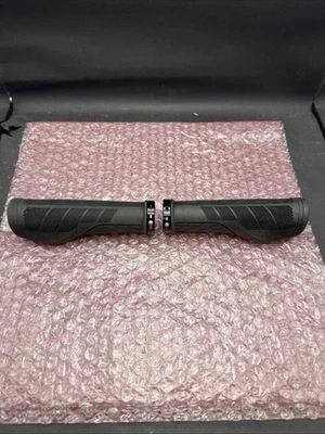 Origin8 Microtac Ergo Locking Bike Grips - Dual-Density TPE New Open Box - Image 1 of 4