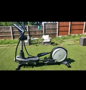 NordicTrack E10 Elliptical Folding Trainer Exercise Machine Gym Equipment - VGC - Picture 1 of 11