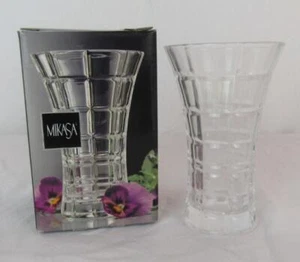 MIKASA MONARACHY 4.75" CRYSTAL BUD VASE NIB RG64 - Picture 1 of 5