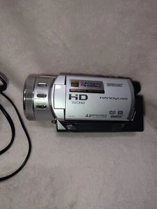 SONY HDR-UX1 HANDYCAM 4.0 MEGA PIXELS HD DVD CMOS SERIES CAMERA, BATTERY&CHARGER - Picture 1 of 15