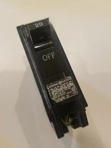 General Electric GE THQB1120 1 Pole 20A Breaker, Old Style Labels - Tested! - Picture 1 of 1