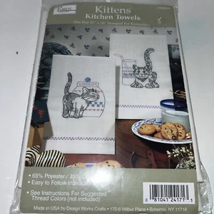 Design Works Kittens Stamped Cross Stitch Embroidery Kitchen Towels 17" x 30" - Picture 1 of 4