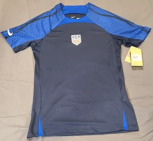 Nike Dri Fit USA Soccer Jersey Size S Blue Navy 2022-23 USA Nike Training Shirt - Picture 1 of 7