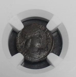 NGC Imperio Romano Constantino I El Grande AD 307-337 AE4 BI Nummus #2155589-259 - Imagen 1 de 12