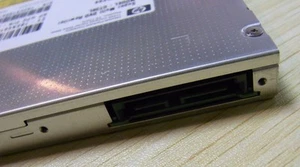 CD/DVD Brenner Dvd-Rw UJ8D1 - SATA für Notebook Laptops Dell sony Fujitsu - Bild 1 von 1