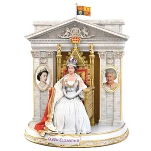 Her Majesty Queen Elizabeth II Tabletop Bradford Exchange Sculpture - Picture 1 of 1