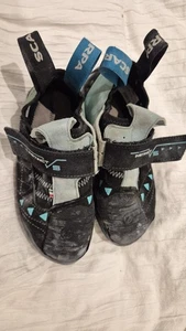 Scarpa Instinct vs Women's Climbing Shoes Size 4.5 (EU 37.5) - Picture 1 of 7