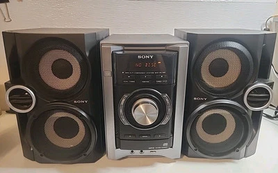 Sony HDC-EC78P Mini Hi-Fi Component System CD Player AM FM Radio WONT PLAY CD'S - Image 1 of 4