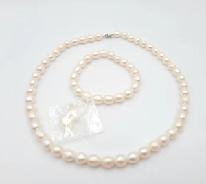 10mm White Freshwater Cultured Pearl Set - 20" Necklace, Bracelet and Earrings - Picture 1 of 6