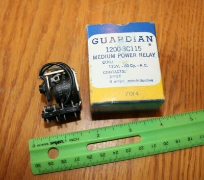 2 Guardian Medium Power relay 1200-3C115 relay 115v 60cy 3PDT 8 amp non-induct - Image 1 of 3
