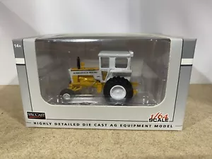 Minneapolis Moline G850 Tractor with Cab 1:64 Scale Model - SpecCast - SCT766 - Picture 1 of 6