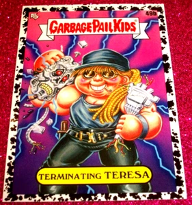 2023 Mülleimer Kinder InterGOOlatic schwarzer Rand "TERMINATING TERESA" #49b - Bild 1 von 1