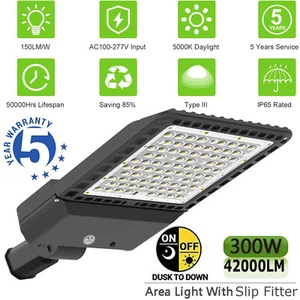 LED Shoebox Area Pole Light Bronze 300-Watt 120v-277v 42000Lumens 5000K Daylight - Picture 1 of 19