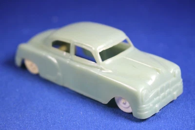 Plasticville - O-O27 - V-10 Vehicles - 1 Aqua Auto - Excellent Condition - Image 1 of 4