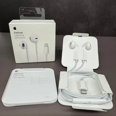 Genuine Original Apple iPhone Lightning Headphones EarPhones iPhone 12 13 14 Pro - Image 1 of 4