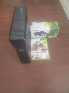 Xbox 360 Slim Bundle With 1 Game & More - Picture 1 of 9