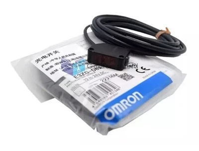 OMRON E3Z-D81 Photoelectric Automation Sensor Switch 12V-24VDC 3 Pin PNP Output - Image 1 of 4