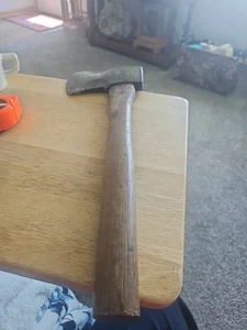 Vintage Single Bit Hatchet Axe 2 Lbs. 12oz 17.25" L - Picture 1 of 16