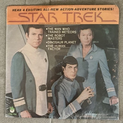 Star Trek (Capt. Kirk, Spock, McCoy) 4 Original Stories. Peter Pan Records 1979. - Image 1 of 4