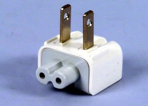 WELL SHIN WS-069-E JET 2 PRONG APPLE POWER WALL ADAPTER, 125 V., 2.5 A - Photo 1/2