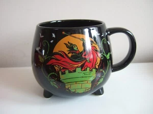 Disney's Sleeping Beauty / Maleficent. Cauldron Shaped Mug. Unused - Foto 1 di 3