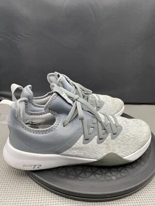 Nike Womens Foundation Elite TR AJ8154-010 Gray Running Shoes Sneakers Size 8.5 - Picture 1 of 13