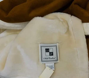 Noble Excellence KUNSTFELL & KUNSTWILDLEDER ÜBERWURF Decke NEU schwer WARM KUSCHELIG - Bild 1 von 2