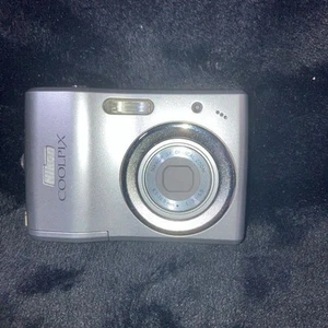Nikon COOLPIX L14 Silver 7.1MP Compact Digital Camera Auto Mode Body Only - Picture 1 of 6