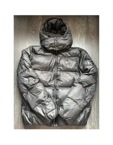 Calvin Klein Down Puffer Men’s Jacket Hooded Zip Up Size S VGC - Picture 1 of 21