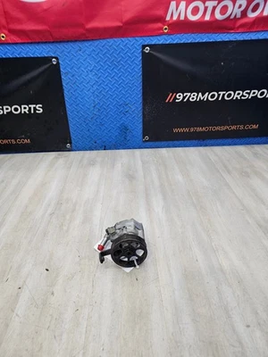 Bomba de dirección asistida Subaru Forester 2007-2008 2,5X aire acondicionado 34430SA0219L 124 k Foto 1 de 4