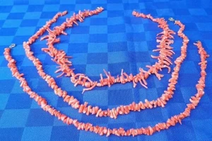 Lotto 3 Collane in Corallo Rosso Gioielli di Minerale Organico Naturale 61 gr - Foto 1 di 10