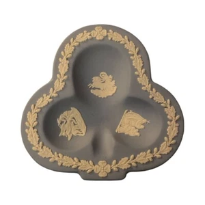 Vintage Wedgwood Jasperware Clover-Shaped Trinket Dish 4.5” Blue - Picture 1 of 2