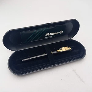 PELIKAN M200 OLD STYLE BLACK PISTON FOUNTAIN PEN GP F NIB VINTAGE W.GERMANY NOS - Picture 1 of 13