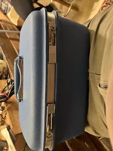 Vintage Blue Samsonite Saturn Makeup Carrie On Luggage - Picture 1 of 6
