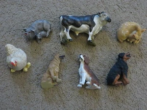 Lot of 7 total farm animals (bull, chickens, pigs, deer)+ dogs - Castagna, Lipco - Picture 1 of 1