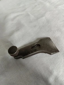 Vintage Millers Falls #85 duplex rebate plane cap iron and screw. - Picture 1 of 2