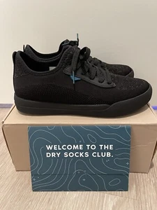 VESSI Brand Waterproof Sneakers NWB Men’s Size 7/Women’s Size 8 - Picture 1 of 12