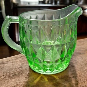 Vintage/MCM Jeannette Windsor Green Uranium Vaseline Cubist Creamer GLOWER - Picture 1 of 8