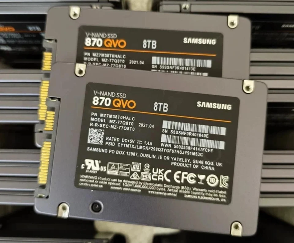 Samsung 870 QVO 8TB SSD 2.5" SATA III Solid State Drive MZ-77Q8T0 MZ1M38T0HALC - Image 1 of 1