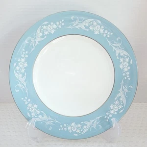 Plato de Cena Royal Doulton 4912 Alejandría Azul Blanco Plata 10.5" China Vintage - Imagen 1 de 4