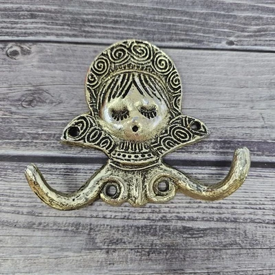 Abrigo de pared vintage 1968 American Tack & Hardware Angel Girl gancho para ropa Foto 1 de 4