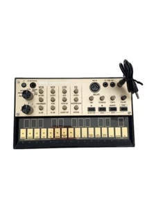 KORG volca keys Analog Loop Synthesizer – Compact, Powerful, with Delay FX - Picture 1 of 4