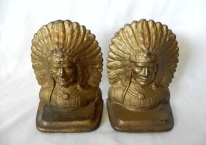 Sujetalibros vintage de latón bronce CABEZAS DE JEFE INDIO NATIVO AMERICANO - Imagen 1 de 7