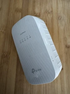 TP-Link TL-WPA9610 AV2000 Gigabit Powerline ac Wi-Fi Extender and second av 500 - Photo 1/8