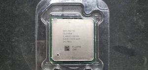 Intel Celeron SL6VV 2.60GHz/128KB/400MHz Socket/Socket 478 CPU Northwood - Picture 1 of 2
