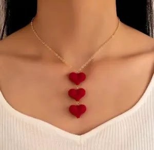 Georgeous Red Velvet Sweetheart Light Weight Fashion Charm Necklace Brand New - Picture 1 of 6