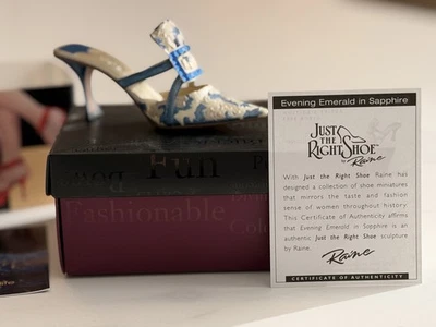 Вечерний изумруд в сапфире - только правильная обувь #25240 сертификат подлинности 2002 - Изображение 1 из 4