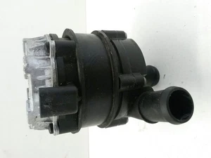 EXTRA WATER PUMP Audi A4 Avant (B9) Combi 3.0 TDI V6 24V (CSWB) 04L965567 - Foto 1 di 6